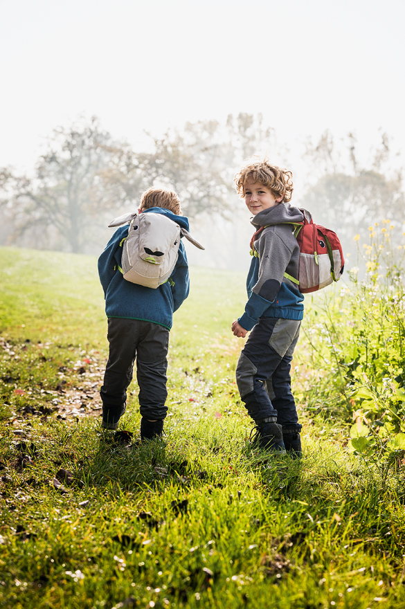 Duurzaam op pad: recycling, reparatie en restdons