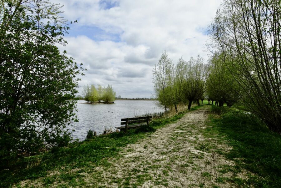 Nieuwe wegen met  Groene Hartpad-wandelgids