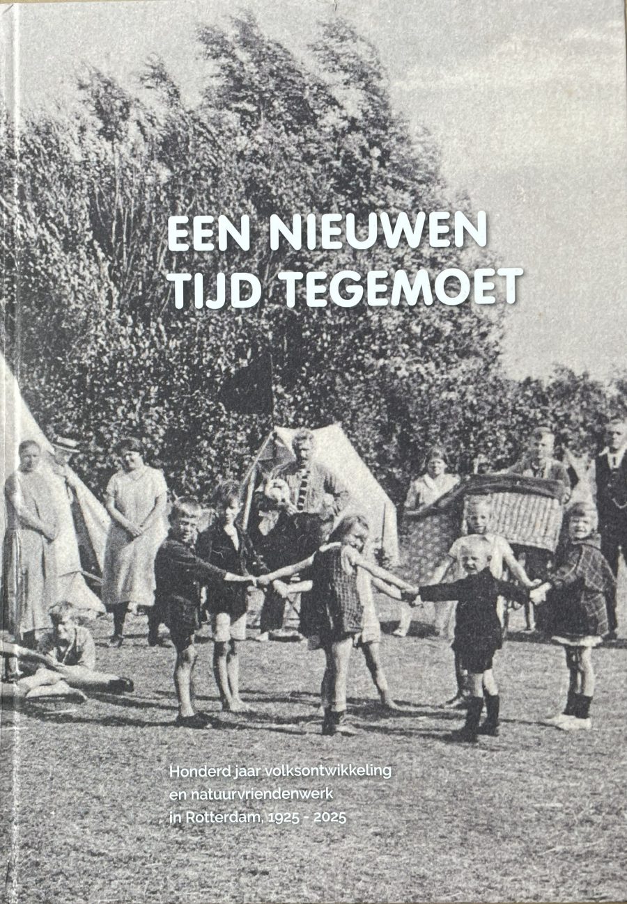 Jubileumboek Rotterdam ‘Een nieuwen tijd tegemoet’ - Geen lid